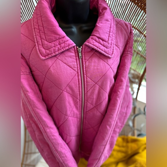 NWT Wild Fable Pink Bomber Size Large Quilted Full Zip - Picture 8 of 14